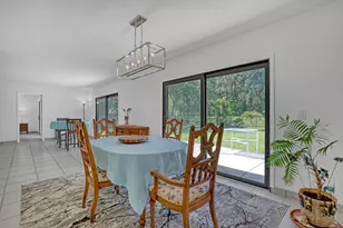 11078 Oakway Cir, Palm Beach Gardens, FL 33410 - Photo 11