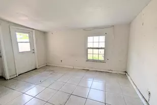 490 Tulip Tree Dr, Lake Worth, FL 33462 - Photo 11