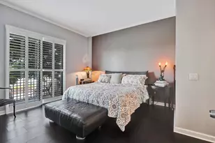 2625 NE 14th Ave, Wilton Manors, FL 33334 - Photo 17