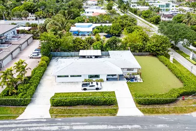201 NE 26th Avenue, Pompano Beach, FL 33062 - Photo 1