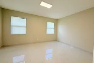 53 NE 16th Pl, Fort Lauderdale, FL 33305 - Photo 9
