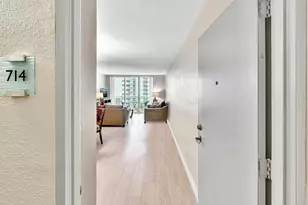 3000 S Ocean Dr, Hollywood, FL 33019 - Photo 11