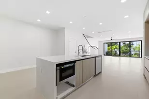 821 SW 1st St, Fort Lauderdale, FL 33312 - Photo 13