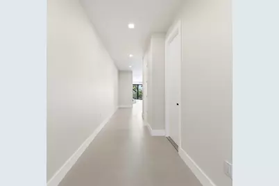821 SW 1st Street, Fort Lauderdale, FL 33312 - Photo 7
