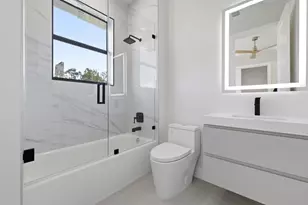 821 SW 1st St, Fort Lauderdale, FL 33312 - Photo 27