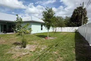 4609 SW Ulster St, Port Saint Lucie, FL 34953 - Photo 27