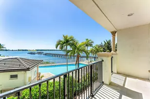 10 Windward Ln, Boynton Beach, FL 33435 - Photo 13