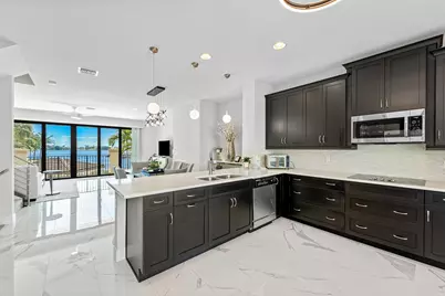 10 Windward Lane, Boynton Beach, FL 33435 - Photo 17