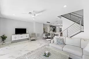 10 Windward Ln, Boynton Beach, FL 33435 - Photo 9