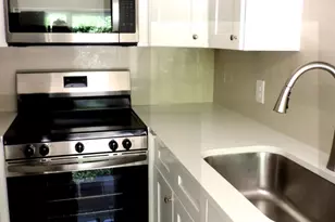 1100 NE 25th Ave, Pompano Beach, FL 33062 - Photo 3