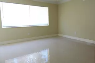 1100 NE 25th Ave, Pompano Beach, FL 33062 - Photo 11
