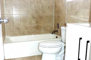 1621 SW 6th Ave, Pompano Beach, FL 33060 - Photo 3