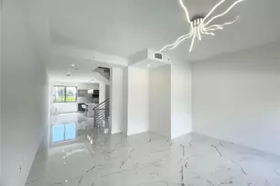 113 SE 1st Cir, Pompano Beach, FL 33060 - Photo 3