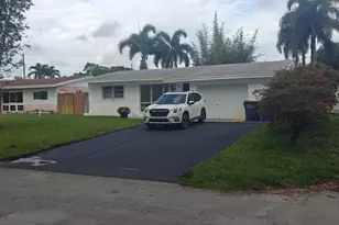2120 N 57th Way, Hollywood, FL 33021 - Photo 3