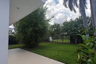 2120 N 57th Way, Hollywood, FL 33021 - Photo 25