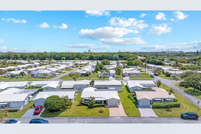 2114 SW 13th Place, Boynton Beach, FL 33426 - Photo 35