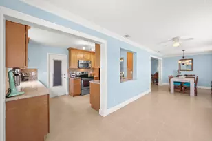 2114 SW 13th Pl, Boynton Beach, FL 33426 - Photo 17