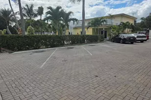 911 N Federal Hwy, Lake Worth Beach, FL 33460 - Photo 11