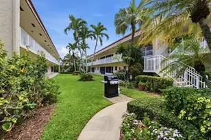 600 Snug Harbor Dr, Boynton Beach, FL 33435 - Photo 1