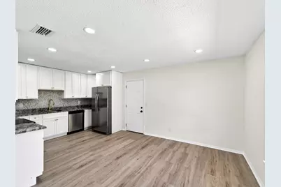 1373 32nd Avenue SW, Vero Beach, FL 32968 - Photo 11