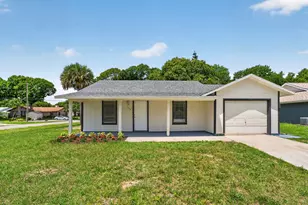 1373 32nd Ave SW, Vero Beach, FL 32968 - Photo 1