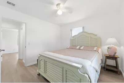215 SE Airoso Boulevard, Port Saint Lucie, FL 34983 - Photo 15