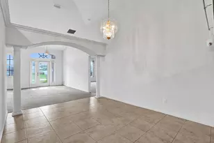 5825 NW Zenith Dr, Port Saint Lucie, FL 34986 - Photo 11
