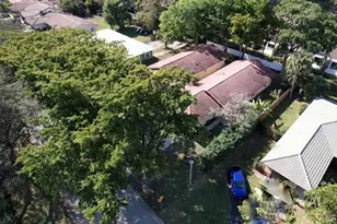 1512 NW 93rd Terrace, Coral Springs, FL 33071 - Photo 3