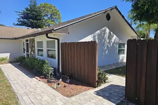 109 Gibraltar St, Royal Palm Beach, FL 33411 - Photo 3