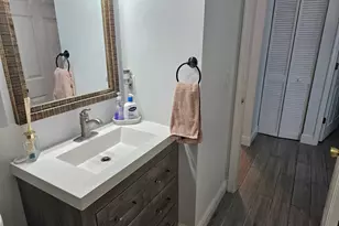 109 Gibraltar St, Royal Palm Beach, FL 33411 - Photo 29