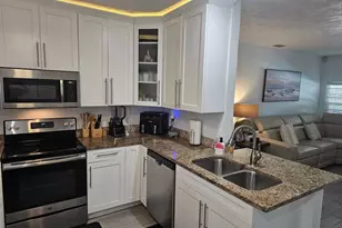 109 Gibraltar St, Royal Palm Beach, FL 33411 - Photo 15