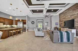 249 Sonoma Isles Cir, Jupiter, FL 33478 - Photo 9
