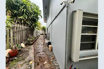 751 Pine Drive #101, Pompano Beach, FL 33060 - Photo 21