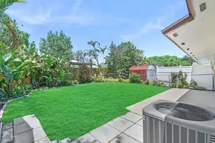 9040 SE Hobe Ridge Ave, Hobe Sound, FL 33455 - Photo 17