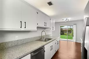 9040 SE Hobe Ridge Ave, Hobe Sound, FL 33455 - Photo 21
