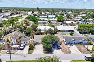 9040 SE Hobe Ridge Ave, Hobe Sound, FL 33455 - Photo 33