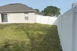 1068 SE Saint Johns St Street SE, Palm Bay, FL 32909 - Photo 5