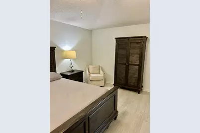 2153 Amesbury Circle, Wellington, FL 33414 - Photo 19