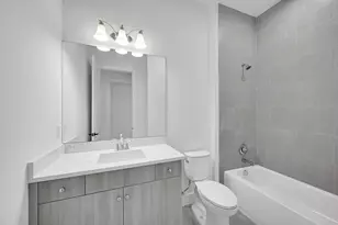 9520 St Germain Dr, Palm Beach Gardens, FL 33412 - Photo 15