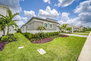 9520 St Germain Dr, Palm Beach Gardens, FL 33412 - Photo 5