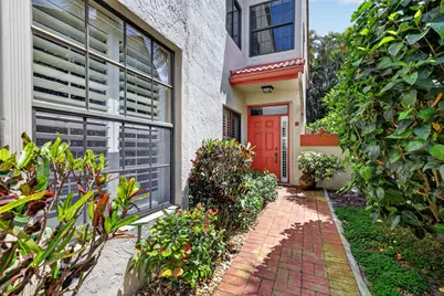 7856 Lexington Club Boulevard #Unit B, Delray Beach, FL 33446 - Photo 3