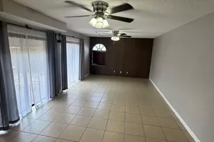 8206 Severn Dr, Boca Raton, FL 33433 - Photo 9