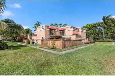 8206 Severn Drive #Unit C, Boca Raton, FL 33433 - Photo 1