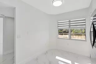 13355 SW 16th Ct, Pembroke Pines, FL 33027 - Photo 15