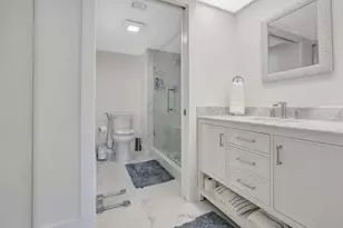 13355 SW 16th Ct, Pembroke Pines, FL 33027 - Photo 31