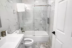12989 Meadowbreeze Dr, Wellington, FL 33414 - Photo 25