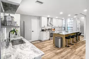 12989 Meadowbreeze Dr, Wellington, FL 33414 - Photo 15