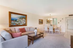 14360 Strathmore Ln, Delray Beach, FL 33446 - Photo 5