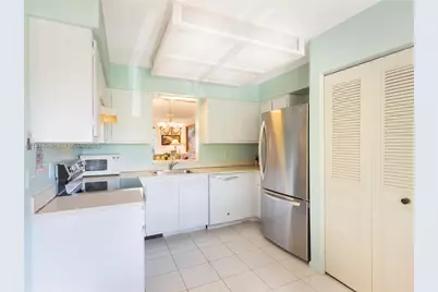 14360 Strathmore Lane #203, Delray Beach, FL 33446 - Photo 11