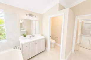 740 SW 191st Ave, Pembroke Pines, FL 33029 - Photo 21